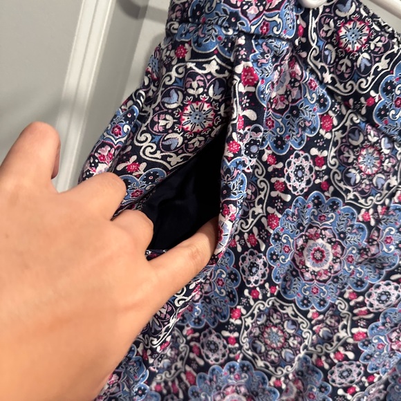 Loft Patterned Pants Size M - Picture 3 of 4